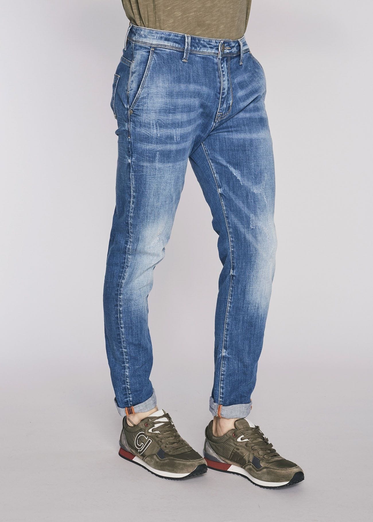 Skinny chino jeans in stretch denim 