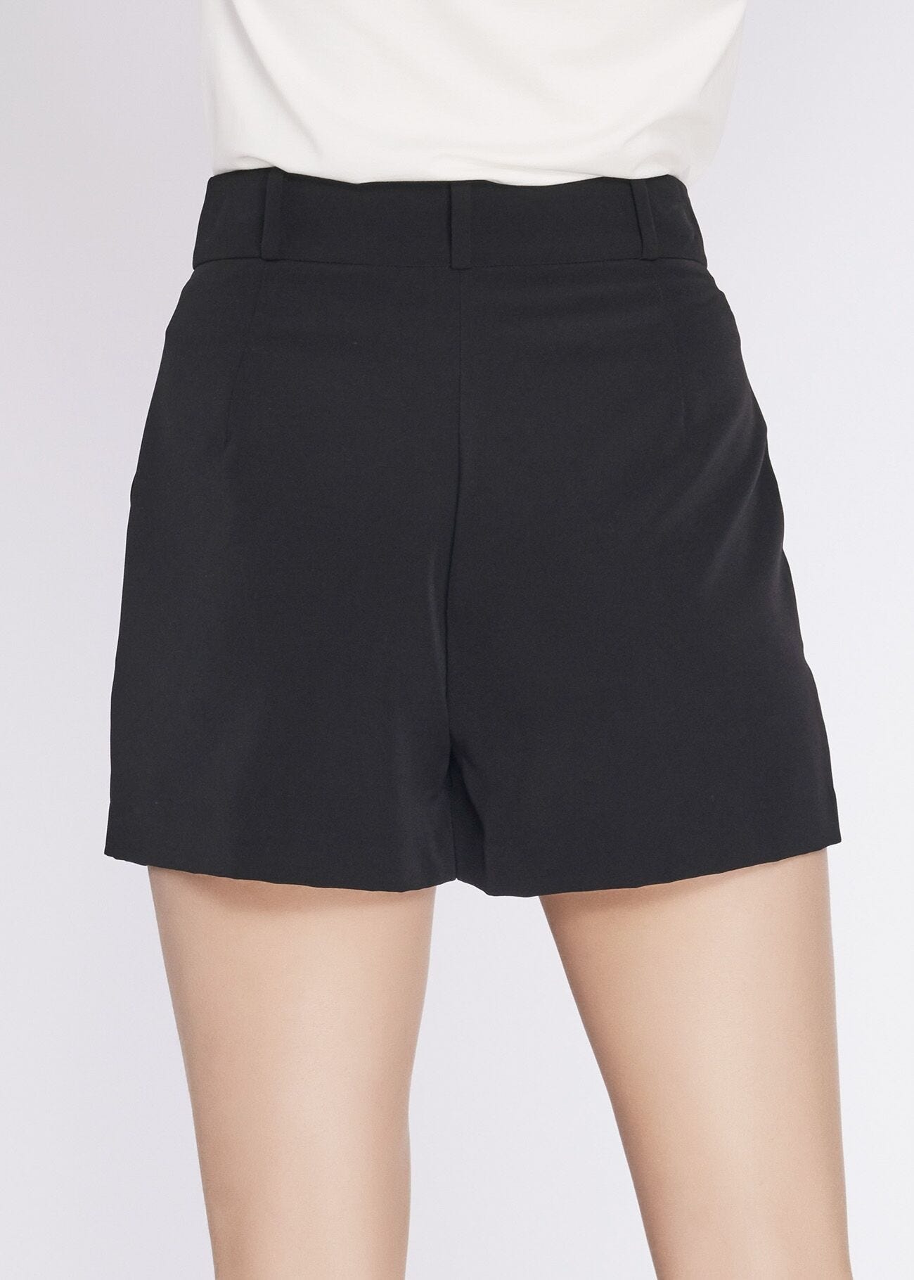 Short en tissu stretch 