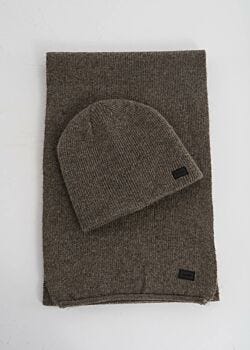 Berretto beanie e sciarpa coordinati Gaudì Fashion