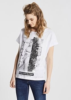 T-shirt avec d&eacute;collet&eacute; au dos Gaudì Jeans